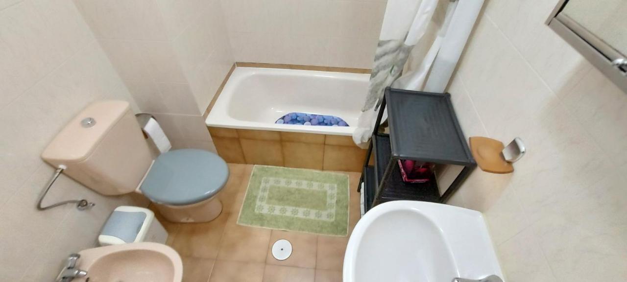 Los Cristianos Apartment, 1 Bedroom Wifi Free & Big Terrace Bagian luar foto