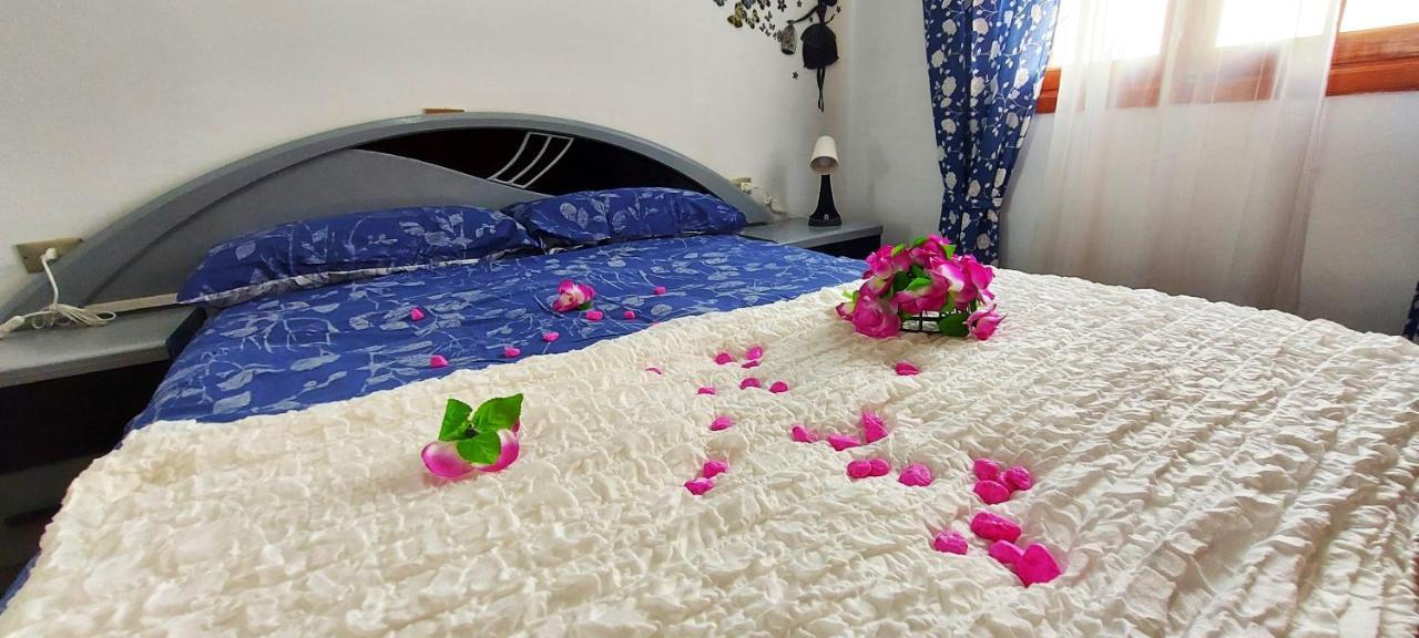 Los Cristianos Apartment, 1 Bedroom Wifi Free & Big Terrace Bagian luar foto
