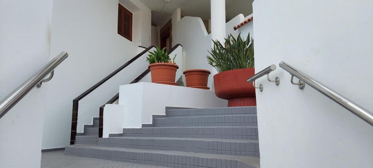 Los Cristianos Apartment, 1 Bedroom Wifi Free & Big Terrace Bagian luar foto